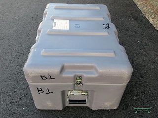 米軍　箱　ホワイト コンテナボックス　BOX　ハードボックス　ミリタリー 米軍払い下げ コンテナボックス｜製品一覧｜HARD CARGO JAPAN